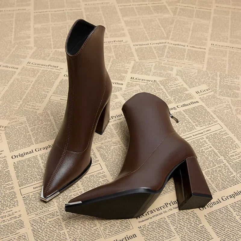 Avery | Leather Ankle Boots with Pointed Toe and Block Heel
