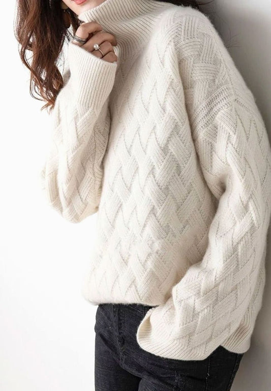 Elizabeth | Women's Oversized Cable Knit Turtleneck Sweater with Cashmere