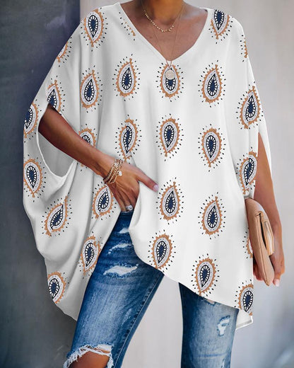 Aria | Women's Oversized V-Neck Poncho with Casual Fit