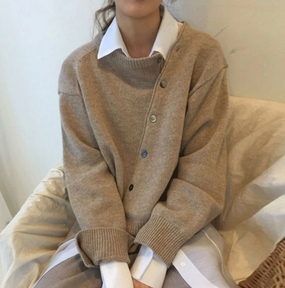 Hazel | Cashmere Knit Cardigan with Diagonal Buttons