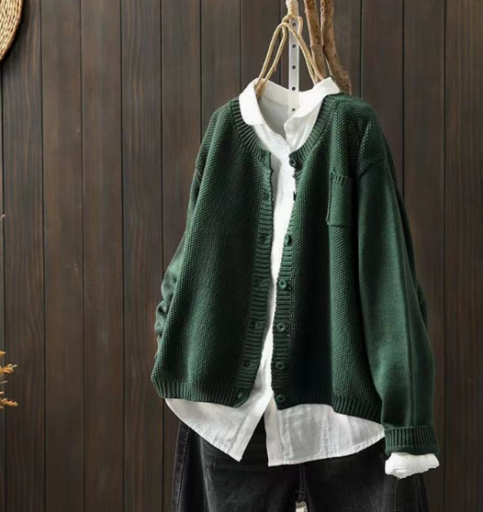 Gwendolyn | Relaxed Cardigan with Button Front