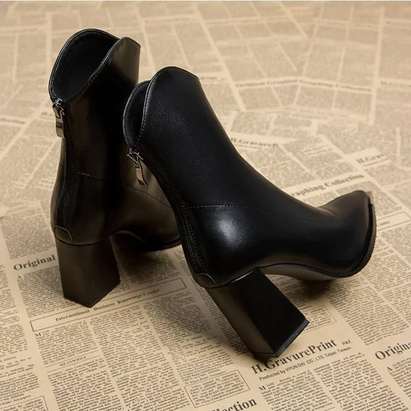 Avery | Leather Ankle Boots with Pointed Toe and Block Heel
