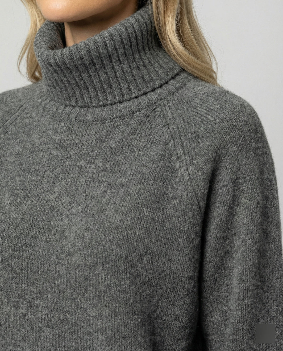 Charlotte | Casual Cashmere Turtleneck Sweater with Soft Fit
