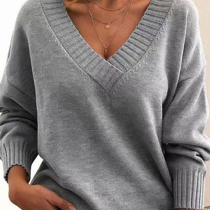 Victoria | Women's Oversize V-neck Knit Pullover with Long Sleeves