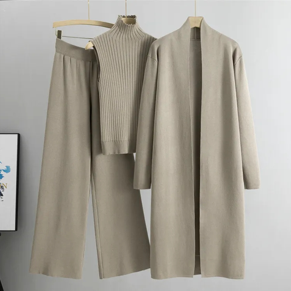 Claire | Women's Three-Piece Set with Wide-Leg Pants and Top