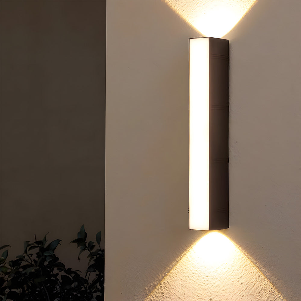 Rebecca | Weatherproof Outdoor Wall Light with Modern Metal Design